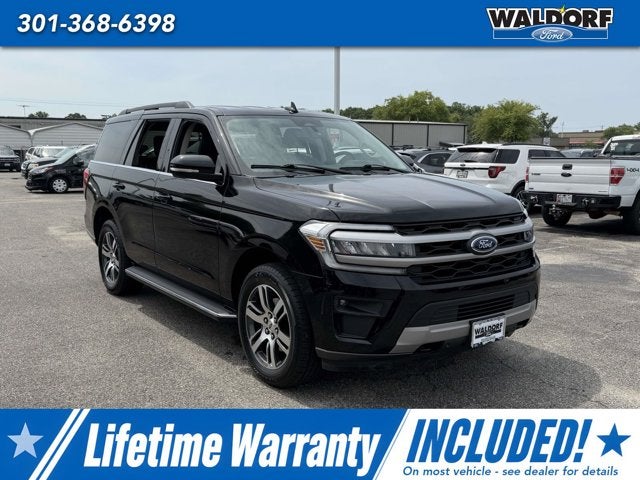 2022 Ford Expedition XLT in Black — front three-quarter view